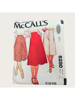 Vintage 1970s McCalls Sewing Pattern 6280 Misses Skirt Size 12 Waist 26.5 Uncut